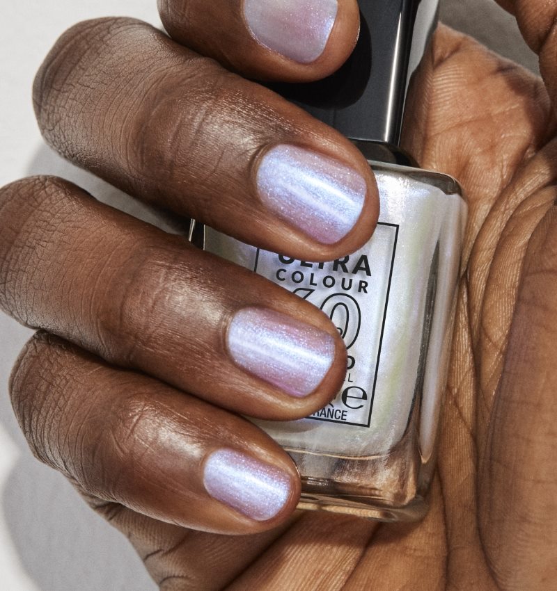 Touch finale: mani smaltate in 60 secondi